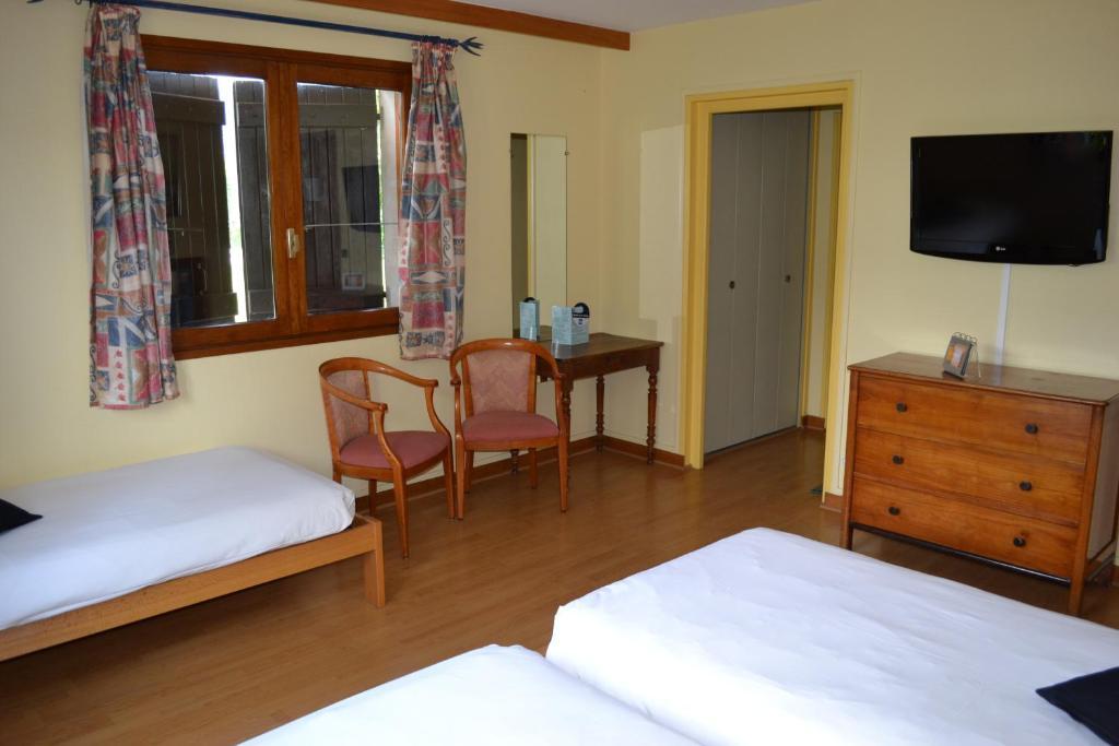 Hotel Restaurant Davat Brison-Saint-Innocent 객실 사진
