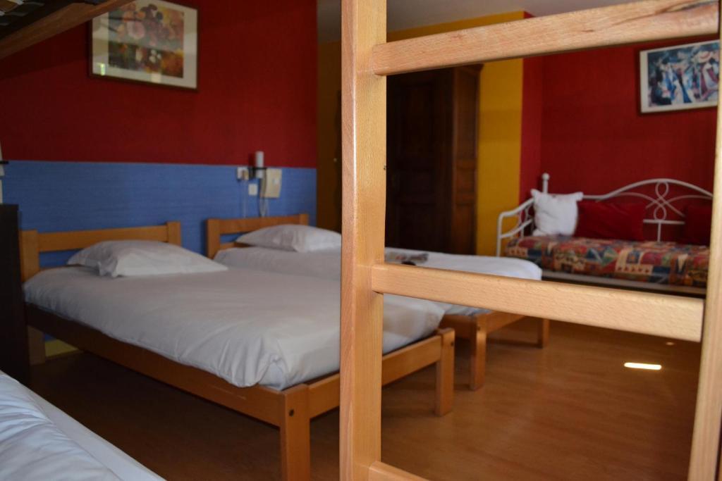 Hotel Restaurant Davat Brison-Saint-Innocent 객실 사진